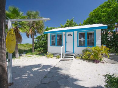 Treasure Island Home 930697 Treasure Island Home 930697