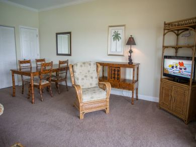 Treasure Island Condo 930702 Treasure Island Condo 930702
