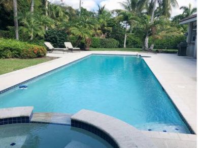 Four Bedroom Pool Home in Naples