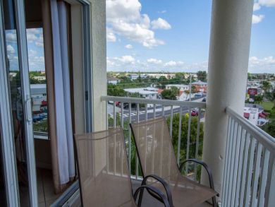 Treasure Island Condo 930730 Treasure Island Condo 930730