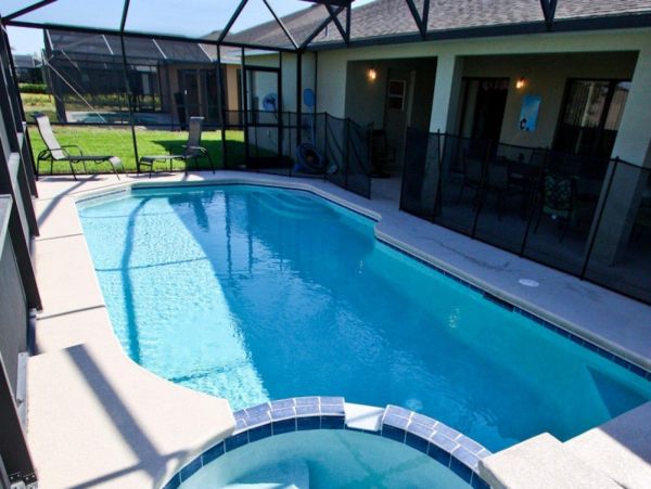 Private Pool Davenport Vacation Home Five Bedrooms + Den