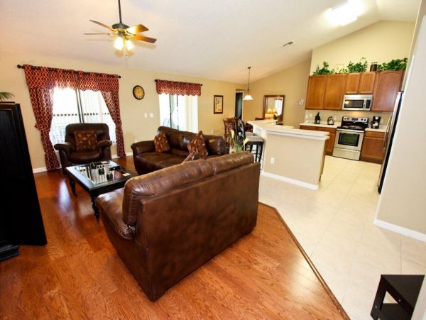 Private Pool Davenport Vacation Home Five Bedrooms + Den