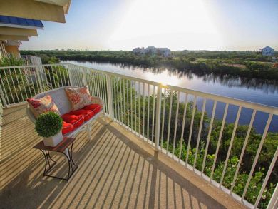 Ruskin Vacation Townhome