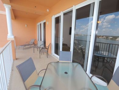 Clearwater Condo 930741 Clearwater Condo 930741