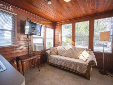 Treasure Island Home 930748
