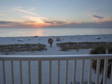 Treasure Island Condo 930750 Treasure Island Condo 930750
