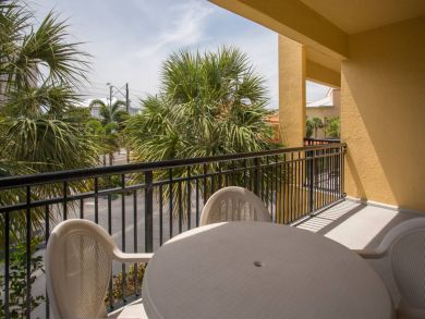 Treasure Island Condo 930754