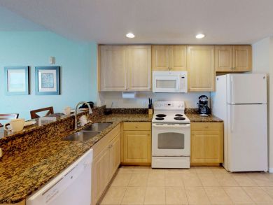 Treasure Island Condo 930760