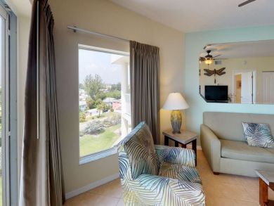 Treasure Island Condo 930760