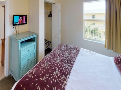 Treasure Island Condo 930760
