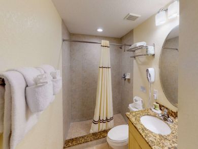 Treasure Island Condo 930760
