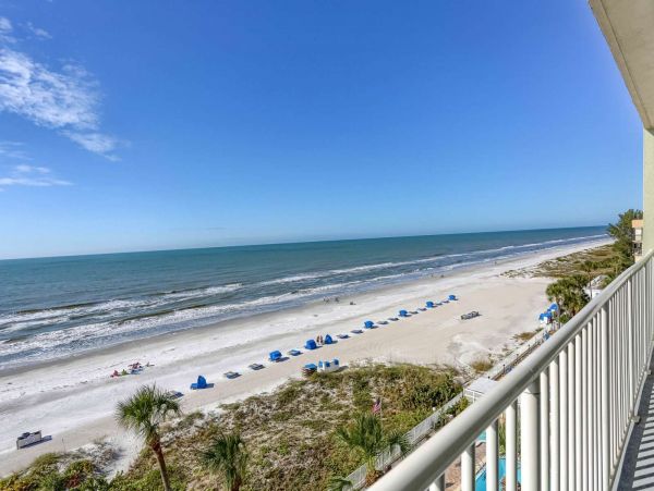 Beachfront Three Bedroom Vacation Rental Condo in Indian Shores