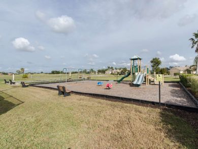 Fort Myers Home 930768