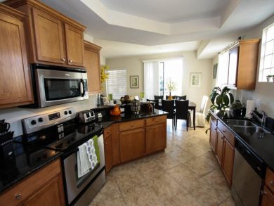 St. Petersburg Home 930769