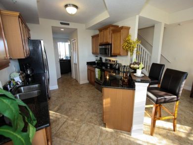 St. Petersburg Home 930769