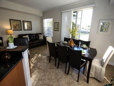 St. Petersburg Home 930769