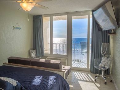 Treasure Island Condo 930770 Treasure Island Condo 930770