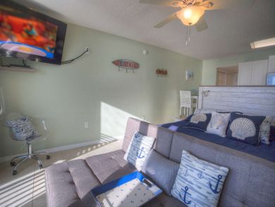 Treasure Island Condo 930770 Treasure Island Condo 930770