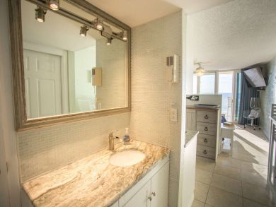 Treasure Island Condo 930770 Treasure Island Condo 930770