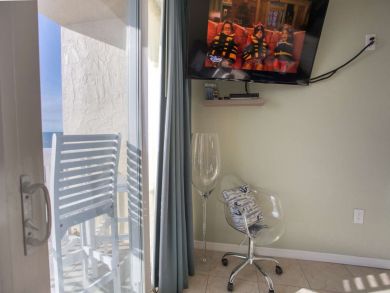 Treasure Island Condo 930770 Treasure Island Condo 930770