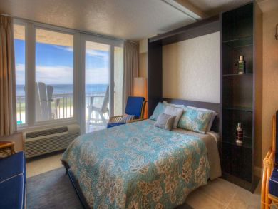 Treasure Island Condo 930784