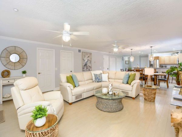 On Beach Indian Rocks Vacation Condo Four Bedrooms Sleeps 10