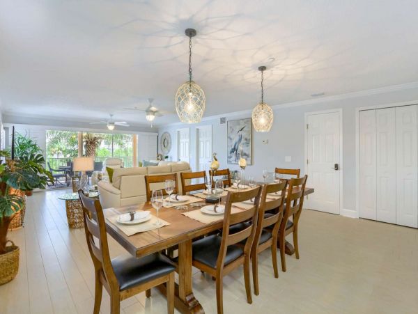 On Beach Indian Rocks Vacation Condo Four Bedrooms Sleeps 10