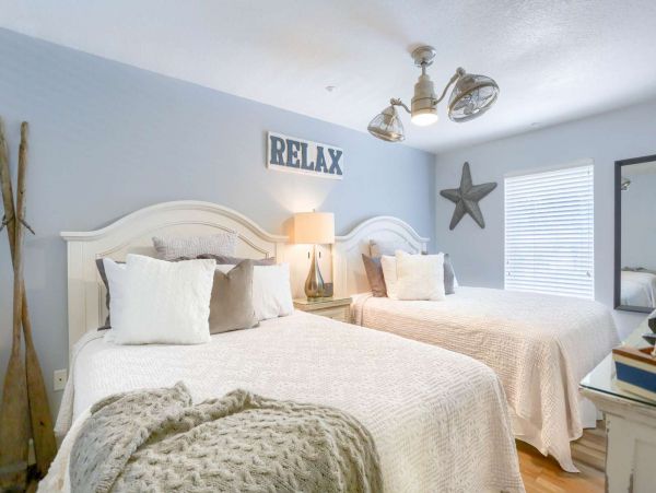 On Beach Indian Rocks Vacation Condo Four Bedrooms Sleeps 10