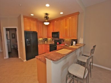 Clearwater Condo 930822