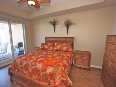 Clearwater Condo 930822