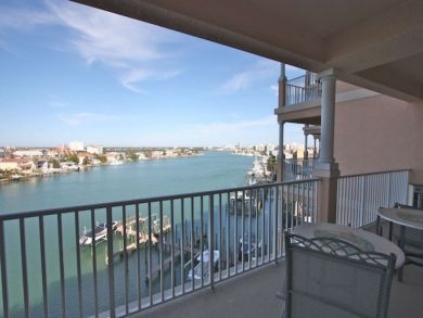 Clearwater Condo 930822