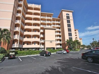 Clearwater Condo 930822