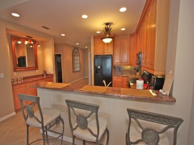 Clearwater Condo 930822
