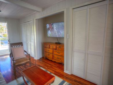 Treasure Island Home 930834