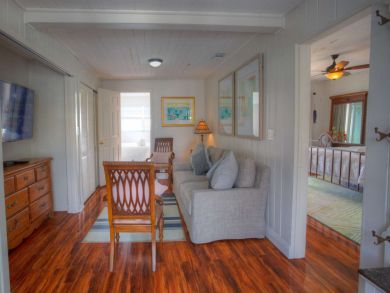 Treasure Island Home 930834