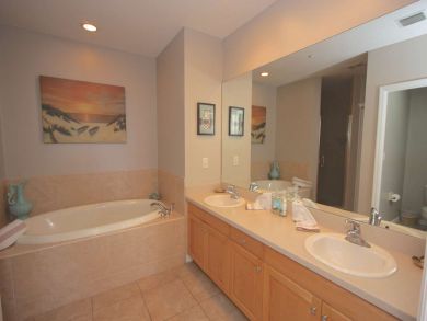 Clearwater Condo 930839