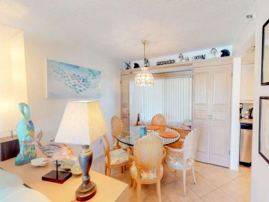 St. Petersburg Condo 930842