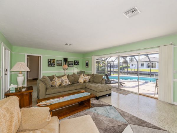 Canal Front Three Bedroom Vacation Home in Marco Island