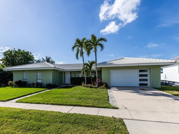 Canal Front Three Bedroom Vacation Home in Marco Island
