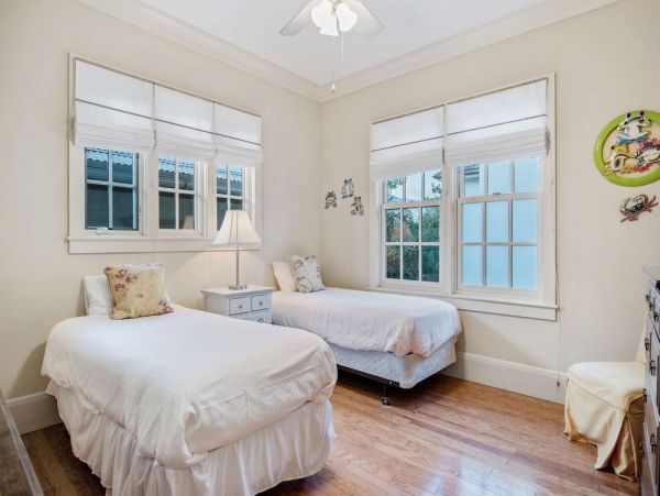Luxury. Rosemary Beach Vacation Home Short Walk To Beach