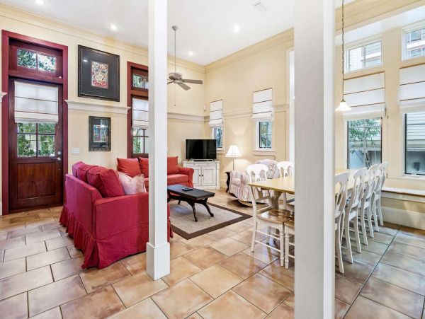 Luxury. Rosemary Beach Vacation Home Short Walk To Beach