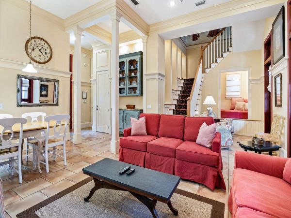 Luxury. Rosemary Beach Vacation Home Short Walk To Beach