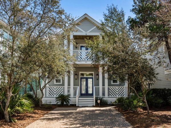 Four Bedroom Home Sleeps Ten Guests in Seacrest Beach