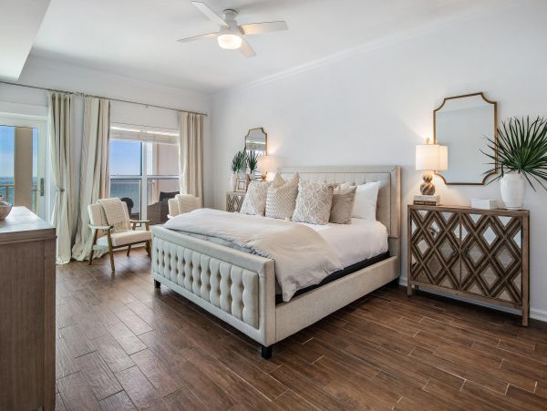 Beachfront Vacation Pool Condo Sleeps 7 Guests in Santa Rosa Beach