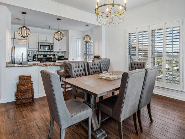 Beachfront Vacation Pool Condo Sleeps 7 Guests in Santa Rosa Beach