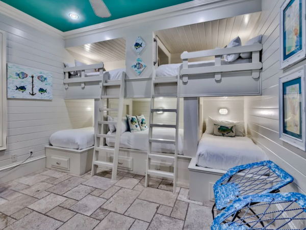 Luxury Home 7 Bedrooms with Great Views, Private Pool & Spa
