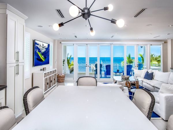 Luxurious Oceanfront Home in The Florida Keys