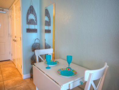 Treasure Island Condo 930983