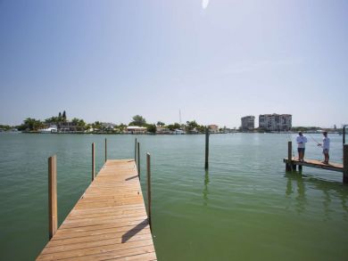 Treasure Island Condo 930983