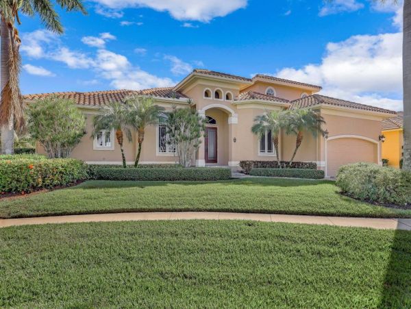 Stunning View from this Marco Island Vacation Home with Pool